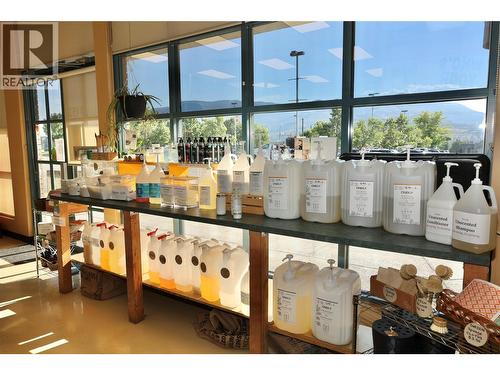 1848 Main Street Unit# 148 & 150, Penticton, BC 