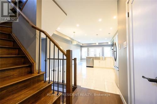 212 Weir Street N, Hamilton, ON - Indoor Photo Showing Other Room