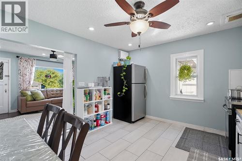 2123 20Th Street W, Saskatoon, SK - Indoor Photo Showing Dining Room