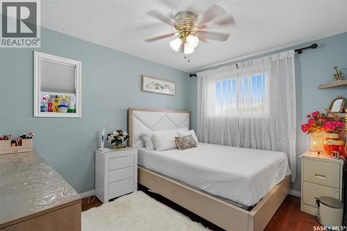 2123 20Th Street W, Saskatoon, SK - Indoor Photo Showing Bedroom
