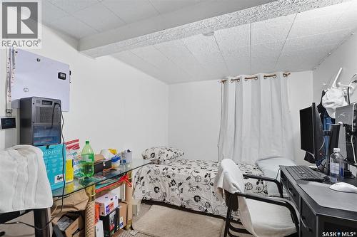 2123 20Th Street W, Saskatoon, SK - Indoor Photo Showing Bedroom