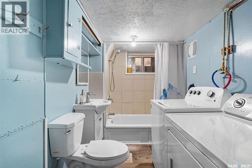 2123 20Th Street W, Saskatoon, SK - Indoor Photo Showing Laundry Room