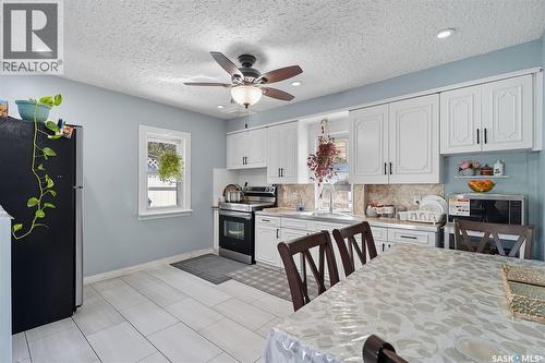 2123 20Th Street W, Saskatoon, SK - Indoor