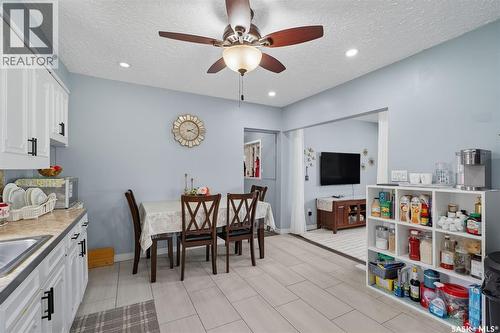 2123 20Th Street W, Saskatoon, SK - Indoor Photo Showing Dining Room
