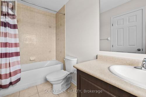 431 Haresfield Court, Ottawa, ON - Indoor Photo Showing Bathroom