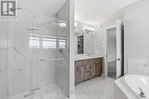 132 Bonne Renommee Avenue, Ottawa, ON - Indoor Photo Showing Bathroom