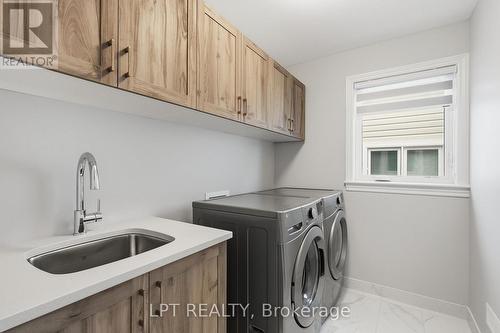 132 Bonne Renommee Avenue, Ottawa, ON - Indoor Photo Showing Laundry Room