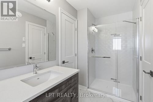 132 Bonne Renommee Avenue, Ottawa, ON - Indoor Photo Showing Bathroom