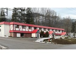 1867 3B Highway  Fruitvale, BC V0G 1L0