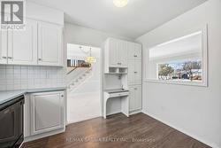 Opening from kitchen to living room - 