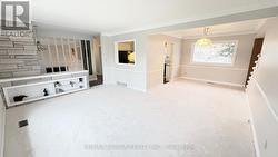 Livingroom/dining room area - 