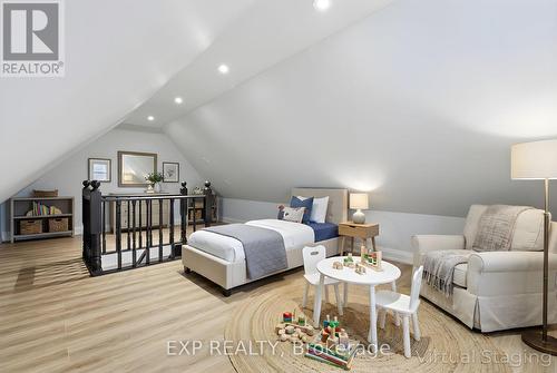 149 Lottridge Street, Hamilton, ON - Indoor Photo Showing Living Room