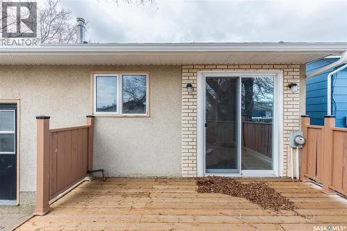 1386 Manitou Crescent, Moose Jaw, SK - Outdoor With Exterior