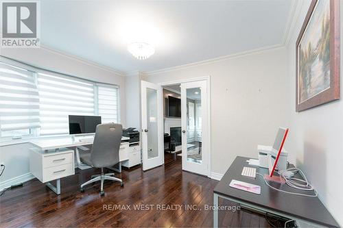 1806 Sevenoaks Drive, Mississauga, ON 