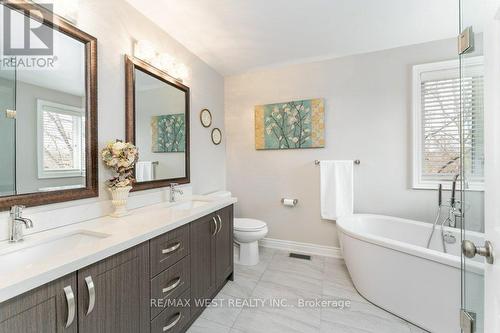 1806 Sevenoaks Drive, Mississauga, ON 