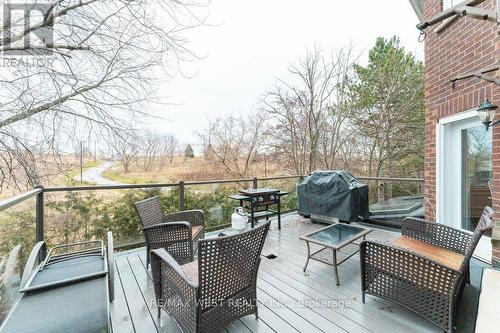 1806 Sevenoaks Drive, Mississauga, ON 