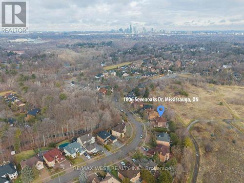 1806 Sevenoaks Drive, Mississauga, ON 