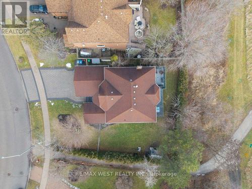 1806 Sevenoaks Drive, Mississauga, ON 