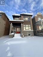 27 MOUNTAINSIDE CRESCENT  Whitby, ON L1R 0P5
