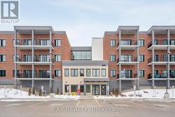 405 - 121 MARY STREET  Clearview, ON L0M 1G0