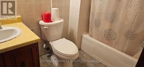 7324 Reindeer Drive, Mississauga, ON - Indoor Photo Showing Bathroom
