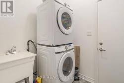 Laundry Rm with Side Entrance Door - 