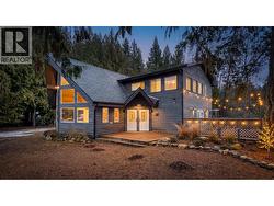 16102 3A Highway  Crawford Bay, BC V0B 1E0