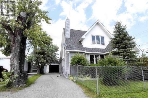 900 Prince ST  Hearst, ON P0L 1N0