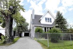 900 Prince ST  Hearst, ON P0L 1N0