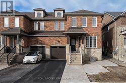 25 ARUNDEL DRIVE  Vaughan, ON L4H 2W6