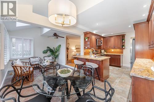 6236 Camgreen Circle, Mississauga, ON - Indoor Photo Showing Dining Room