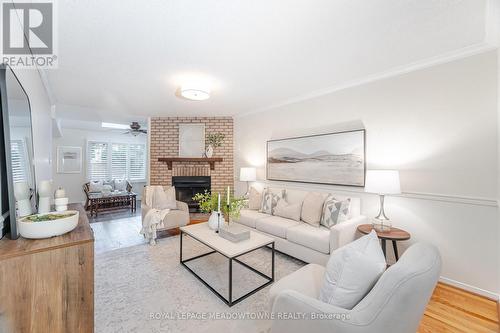 6236 Camgreen Circle, Mississauga, ON - Indoor Photo Showing Living Room With Fireplace