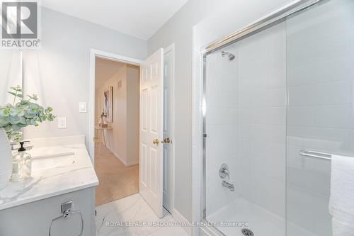 6236 Camgreen Circle, Mississauga, ON - Indoor Photo Showing Bathroom