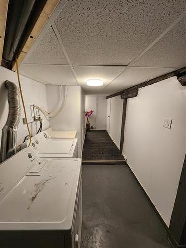 138 Inkster Blvd, Winnipeg, MB 