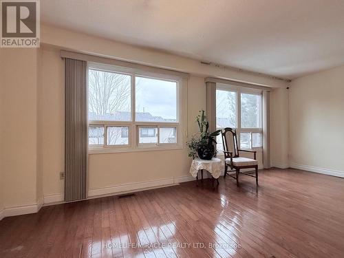 19-3510 South Mill Way, Mississauga, ON - Indoor