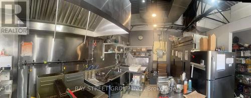 1050 King Street W, Hamilton, ON 