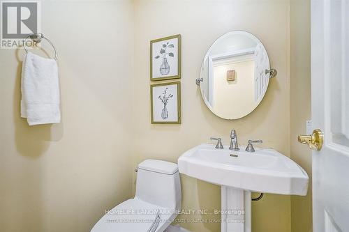 63 Chalfield Lane, Mississauga, ON - Indoor Photo Showing Bathroom