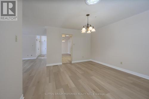 51 - 50 Fiddlers Green Road, London North (North P), ON - Indoor Photo Showing Other Room