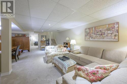 51 - 50 Fiddlers Green Road, London North (North P), ON - Indoor Photo Showing Living Room
