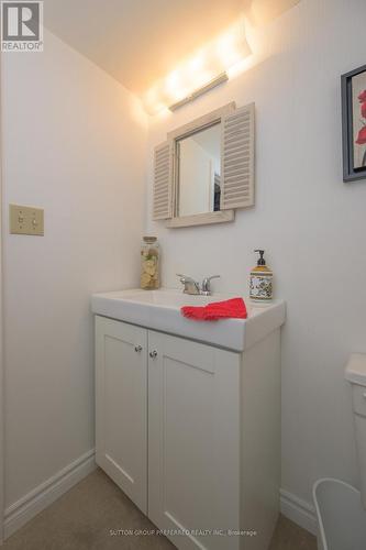 51 - 50 Fiddlers Green Road, London North (North P), ON - Indoor