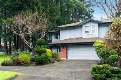 1-4630 Lochside Dr  Saanich, BC V8Y 2T1
