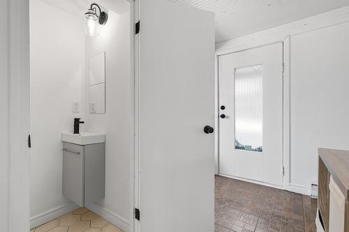 Salle d'eau - 19 Rue Viens, Chambly, QC - Indoor Photo Showing Other Room