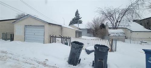 1464 Logan Ave, Winnipeg, MB 
