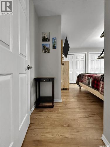 540 3Rd Avenue, Esterhazy, SK - Indoor