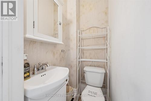 36 Linden Avenue, Kitchener, ON - Indoor Photo Showing Bathroom