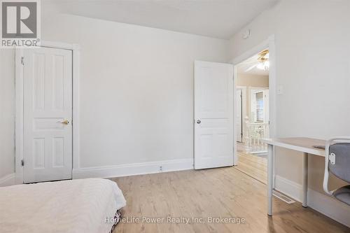 36 Linden Avenue, Kitchener, ON - Indoor