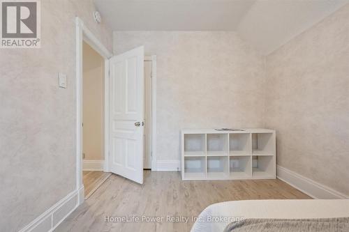 36 Linden Avenue, Kitchener, ON - Indoor