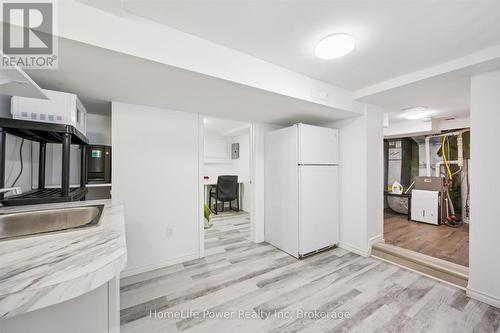 36 Linden Avenue, Kitchener, ON - 