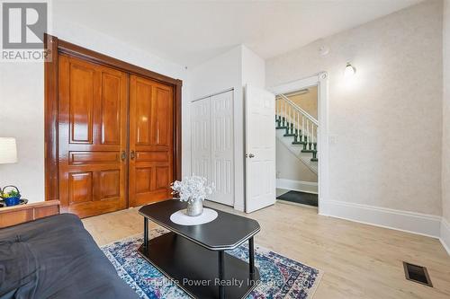 36 Linden Avenue, Kitchener, ON - Indoor