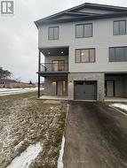 33 EVANS STREET  Prince Edward County, ON K0K 2T0